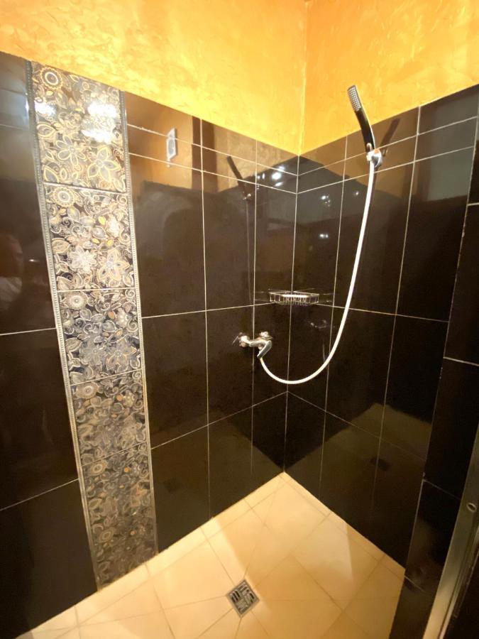 Апартаменти На Вул. Лесі Українки 19/4 Λβιβ Εξωτερικό φωτογραφία